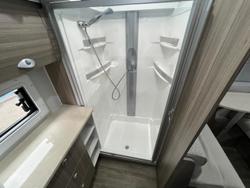 2025 Avan Aspire 555 Pop Top