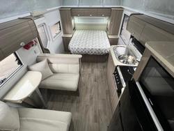 2025 Avan Aspire 555 Pop Top