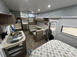 2025 Avan Aspire 555 Pop Top