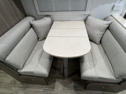 2025 Avan Aspire 555 Pop Top