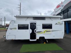 2025 Avan Aspire 555 Pop Top