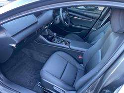 2024 Mazda
3 G25 Evolve SP
