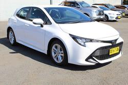 2022 Toyota
Corolla Ascent Sport