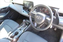 2022 Toyota
Corolla Ascent Sport