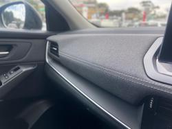 2024 Nissan
QASHQAI ST-L