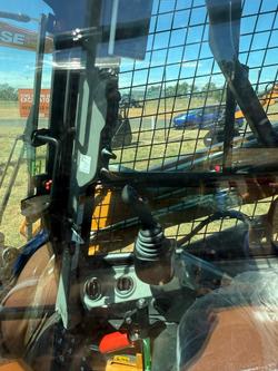 CASE CE
Tv450 Compact Track Loader