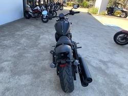 2024 Indian CHIEF DARK HORSE Black