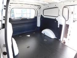 2024 LDV
                G10 +