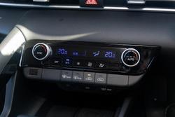 2024 Hyundai
i30 Hybrid