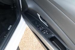 2024 Hyundai
i30 Hybrid