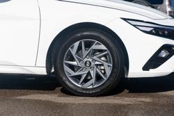 2024 Hyundai
i30 Hybrid