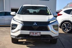 2023 Mitsubishi
Eclipse Cross PHEV ES