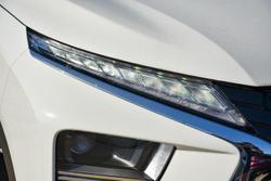 2023 Mitsubishi
Eclipse Cross PHEV ES