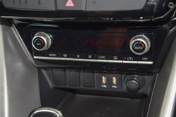 2023 Mitsubishi
Eclipse Cross PHEV ES