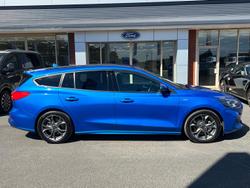 2019 Ford Focus ST-Line SA MY19.25 BLUE