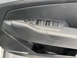2025 Kia
                Sportage S