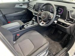 2024 Kia
                Sportage S