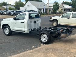 2025 MITSUBISHI TRITON GLX