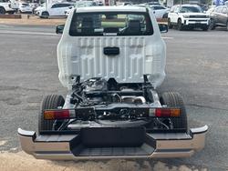 2025 MITSUBISHI TRITON GLX