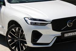 2025 Volvo XC60 Ultra T8 Plug-In Hybrid