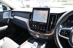 2025 Volvo XC60 Ultra T8 Plug-In Hybrid