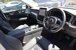 2025 Volvo XC60 Ultra T8 Plug-In Hybrid