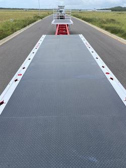 2024 Lusty Pumpa 45' Flat Top Extendable R/Train Lead Trailer