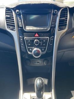 2014 Hyundai i30 Active GD Cool Red