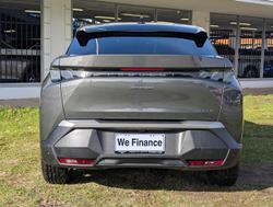 2025 Peugeot
3008 GT Premium Hybrid