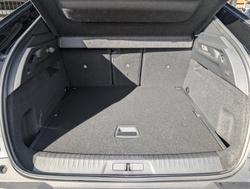 2025 Peugeot
3008 GT Premium Hybrid