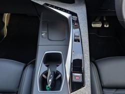 2025 Peugeot
3008 GT Premium Hybrid