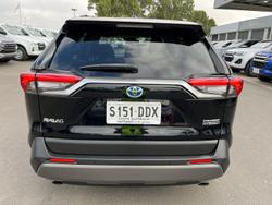 2020 Toyota
RAV4 Cruiser