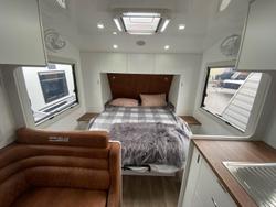 2025 Urban Caravans X-Terrain 18.9