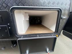2025 Urban Caravans X-Terrain 18.9