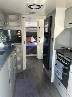 2025 JB Caravans Scorpion Sting Air 23*6
