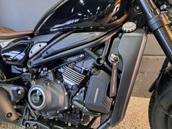 2025 CFMOTO 450 CL-C Bobber CL-C Black