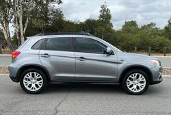2019 Mitsubishi
                ASX ES