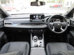 2025 Mitsubishi Outlander PHEV GSR