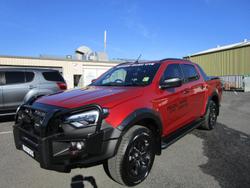 2024 Isuzu
D-MAX X-TERRAIN