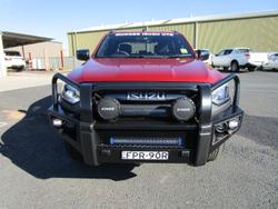 2024 Isuzu
D-MAX X-TERRAIN