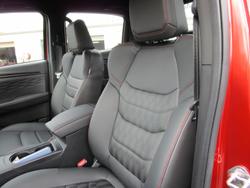 2024 Isuzu
D-MAX X-TERRAIN
