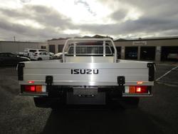 2024 Isuzu
D-MAX SX