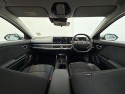 2024 Kia
                K4 Sport