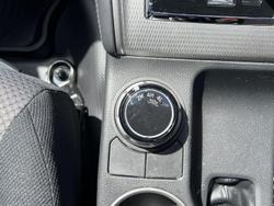 2021 Mitsubishi
Triton GLX+