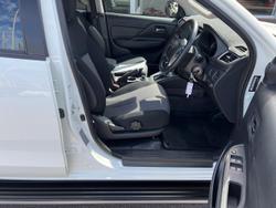 2021 Mitsubishi
Triton GLX+