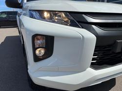 2021 Mitsubishi
Triton GLX+