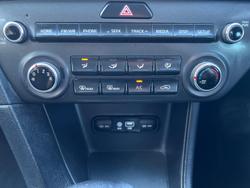 2016 Kia
Sportage Si