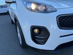2016 Kia
                Sportage Si