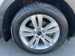 2016 Kia
                Sportage Si