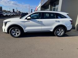 2025 Kia
Sorento S